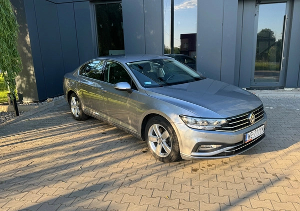 Volkswagen Passat cena 74700 przebieg: 117300, rok produkcji 2020 z Wodzisław Śląski małe 704